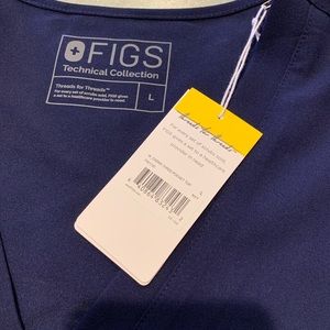 FIGS Navy Scrub top